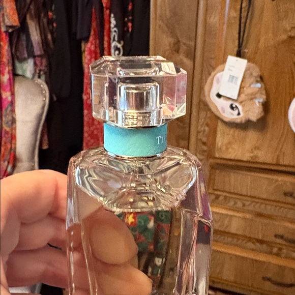 New Tiffany & Co. Eau De Parfum 2.5 Fl. Oz. Natural Spray Vaporisateur - Picture 16 of 17